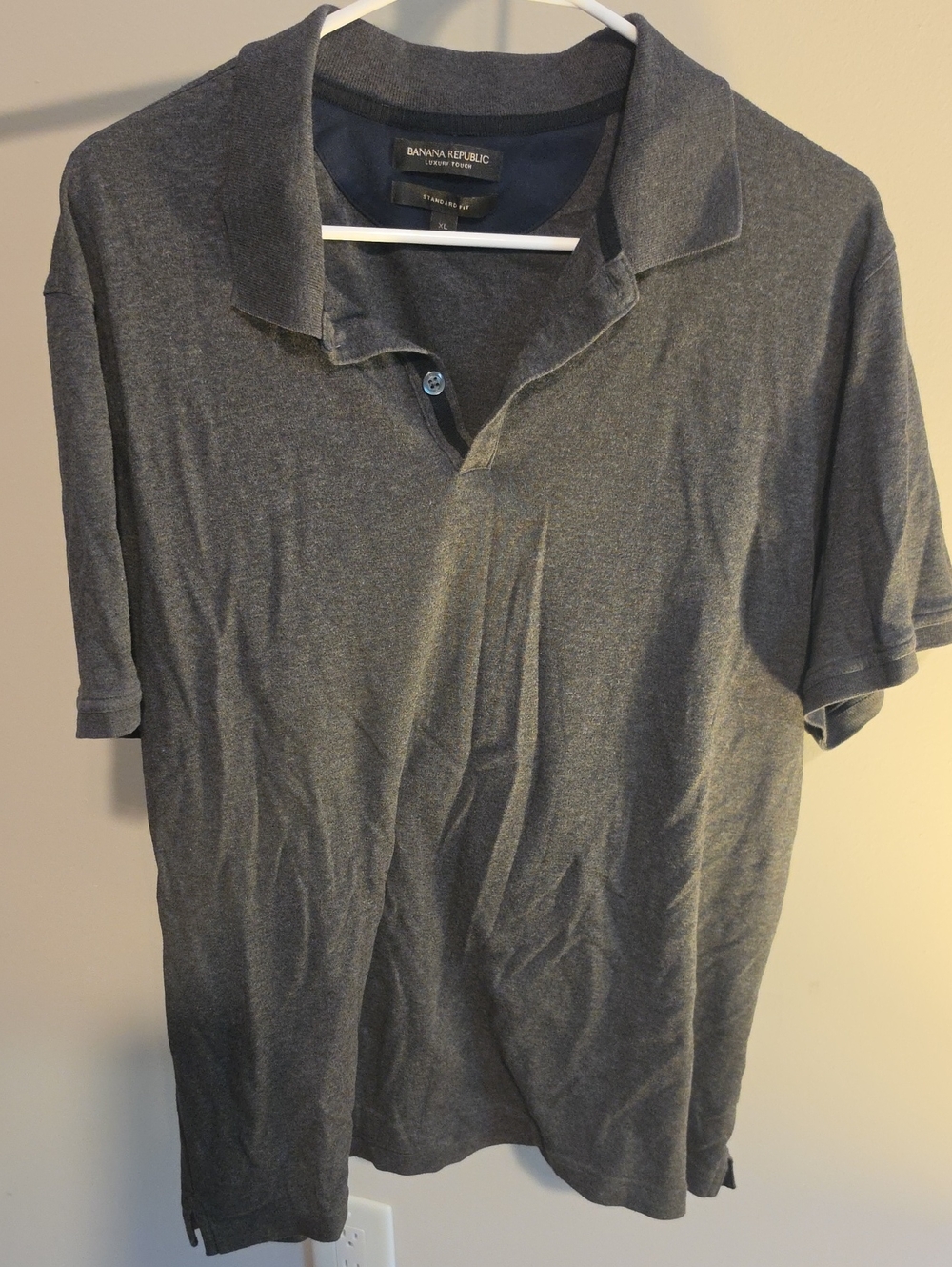 Banana Republic Men’s Charcoal Gray Polo XL
